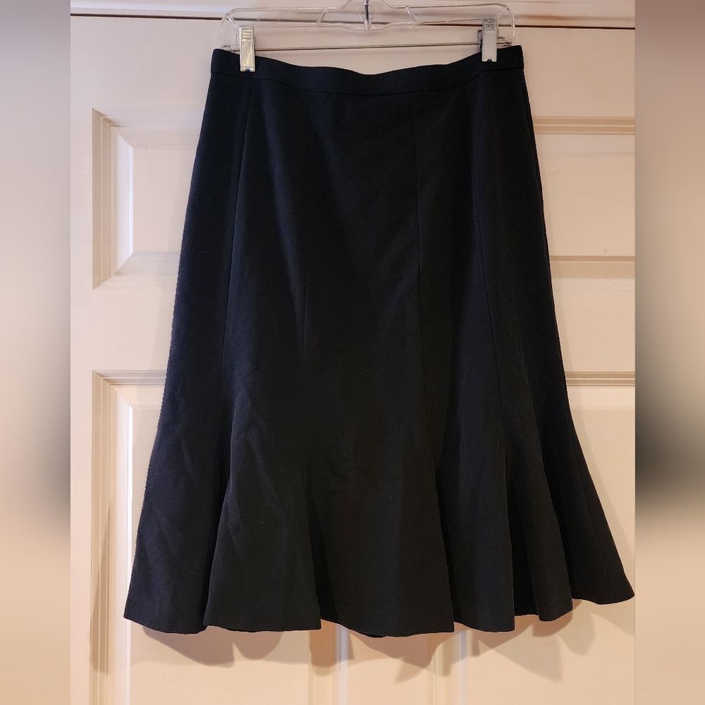 Focus 2000 Vintage black flare skirt size 8